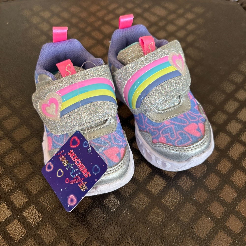 Skechers Girl's Heart Lights Lovin Reflextion Light Up Sneakers Size 5